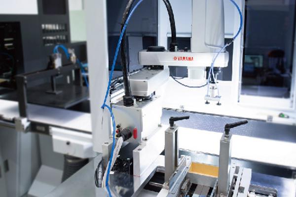 High-precision Positioning Device,lrregular Case Folding Technology